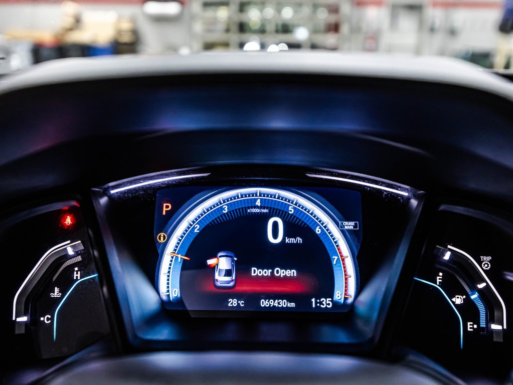 Honda Civic Sedan LX 2016 à , Québec - 22 - w1024h768px