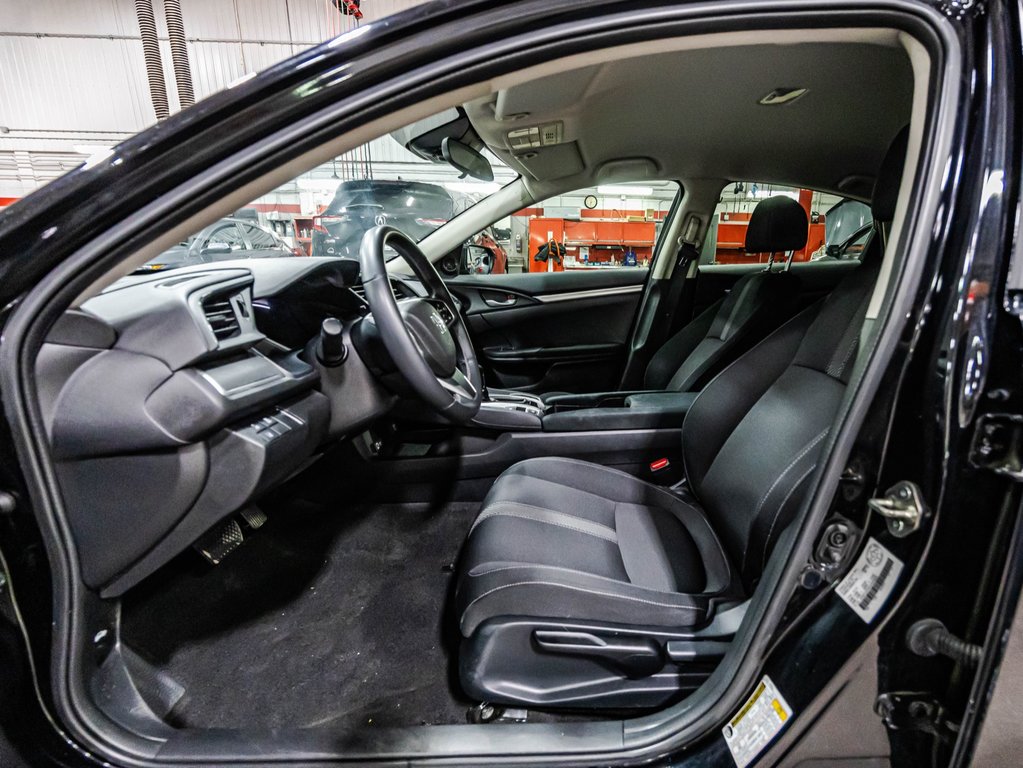 Civic Sedan SE 2018 à , Québec - 19 - w1024h768px