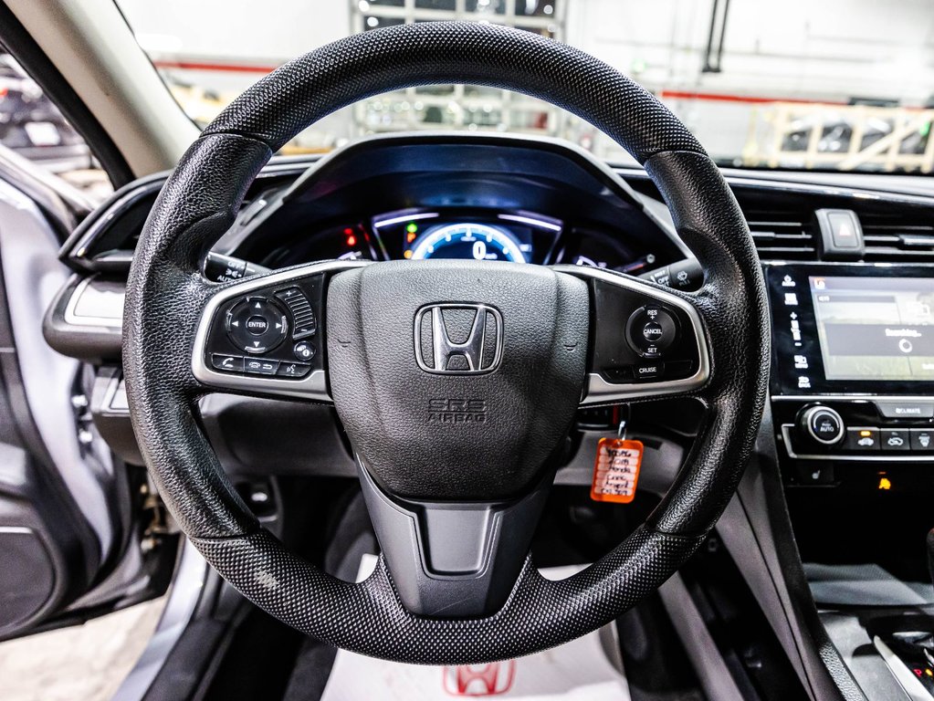 Honda Civic Sedan LX 2018 à , Québec - 21 - w1024h768px