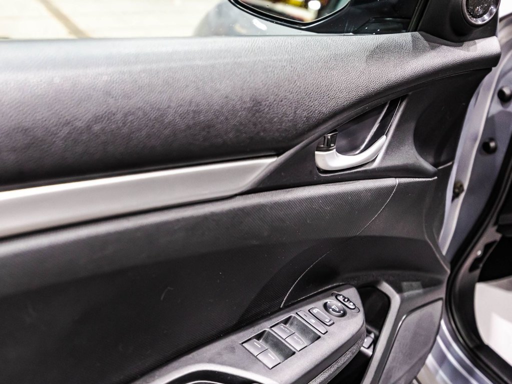 2018 Honda Civic Sedan LX in , Quebec - 10 - w1024h768px