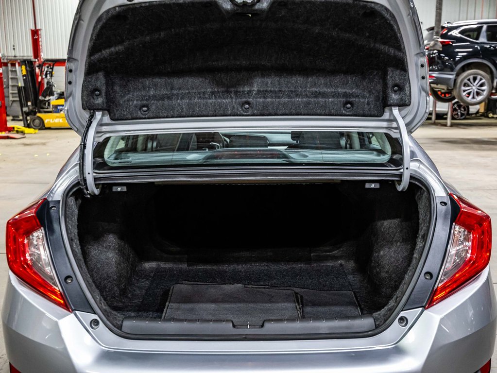 2019  Civic Sedan LX in Montreal, Quebec - 15 - w1024h768px