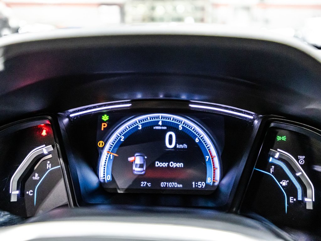 Honda Civic Sedan LX 2019 à , Québec - 22 - w1024h768px