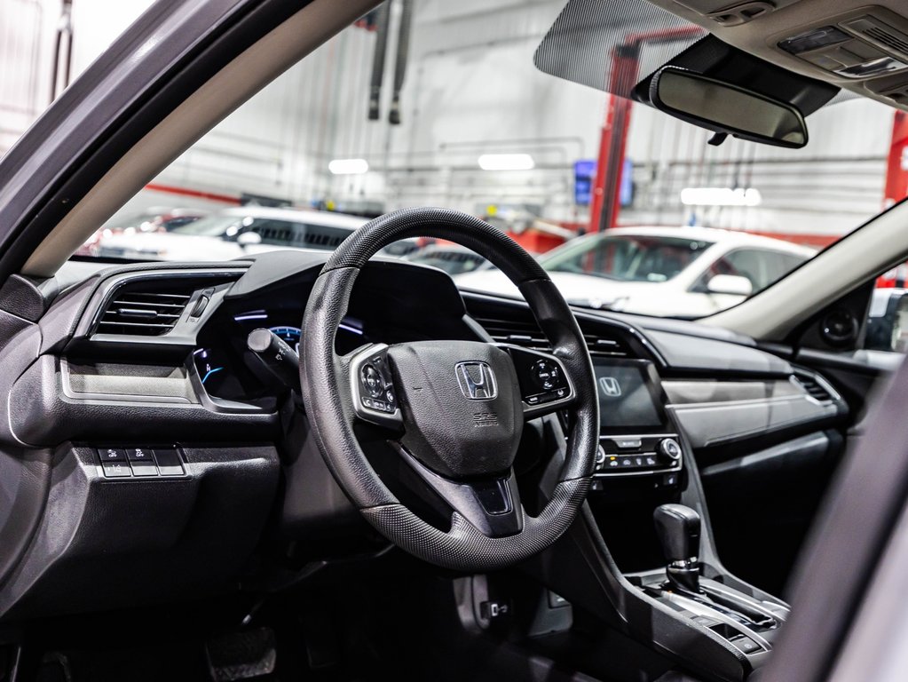 Honda Civic Sedan LX 2019 à , Québec - 19 - w1024h768px