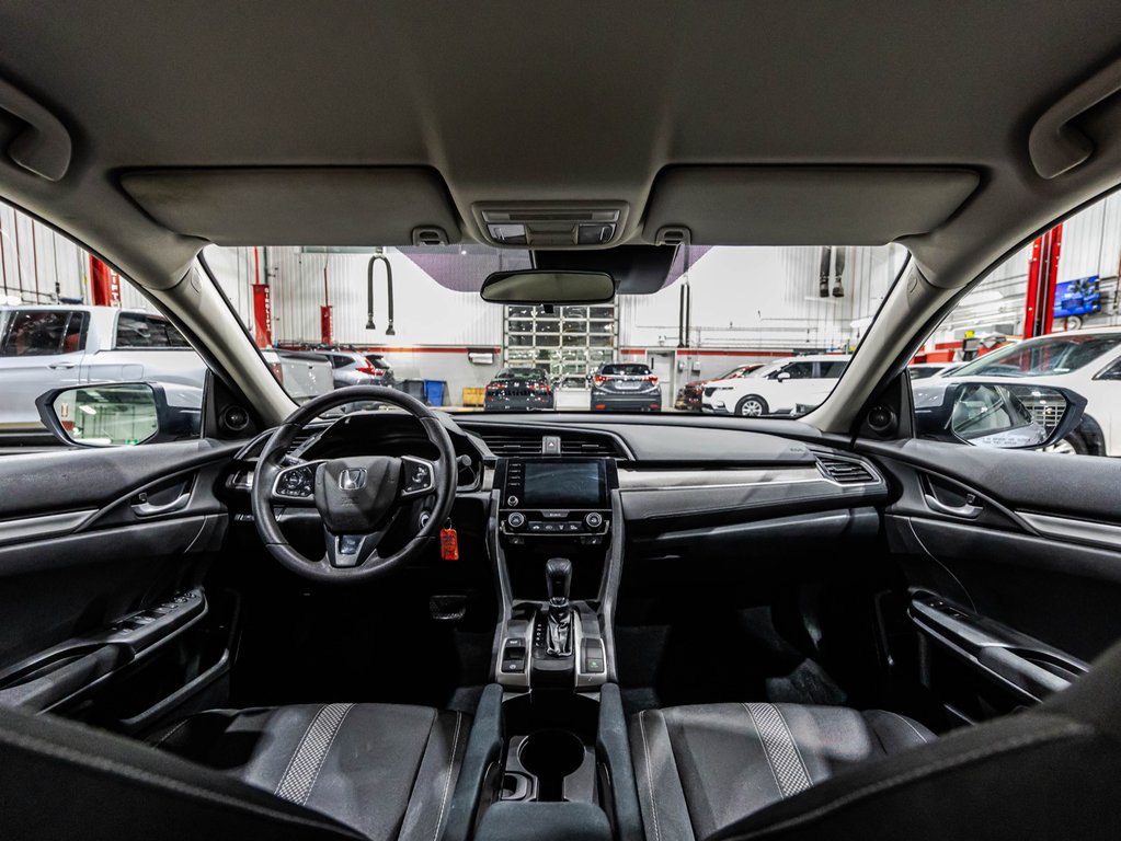 Honda Civic Sedan LX 2019 à , Québec - 14 - w1024h768px