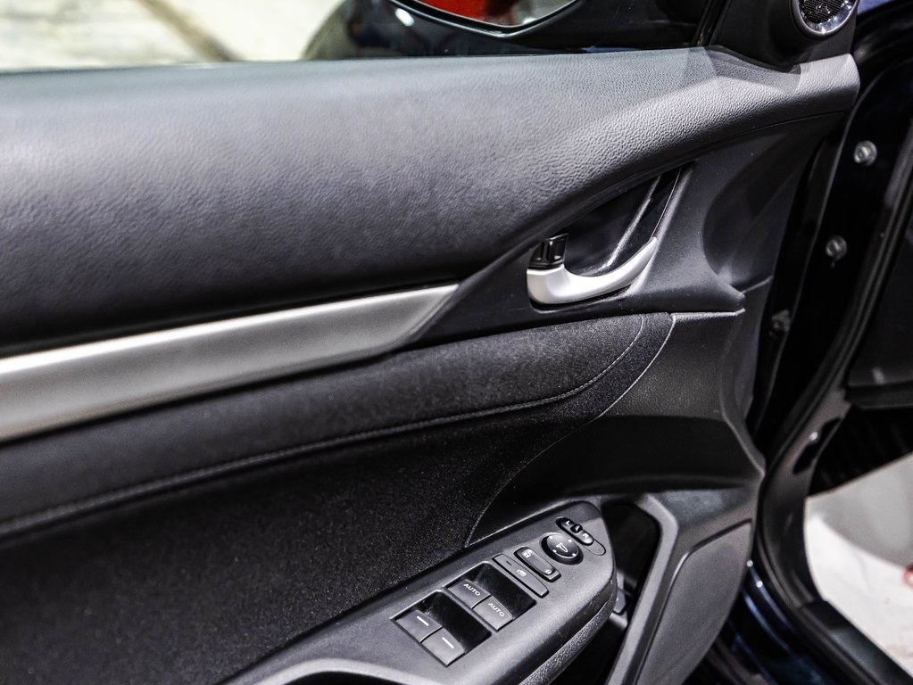 Honda Civic Sedan EX 2019 à , Québec - 12 - w1024h768px