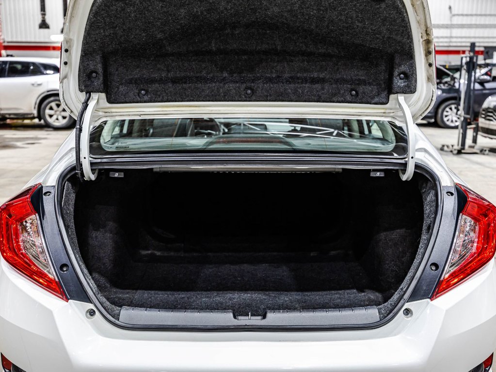 Honda Civic Sedan LX 2019 à Lachenaie, Québec - 15 - w1024h768px