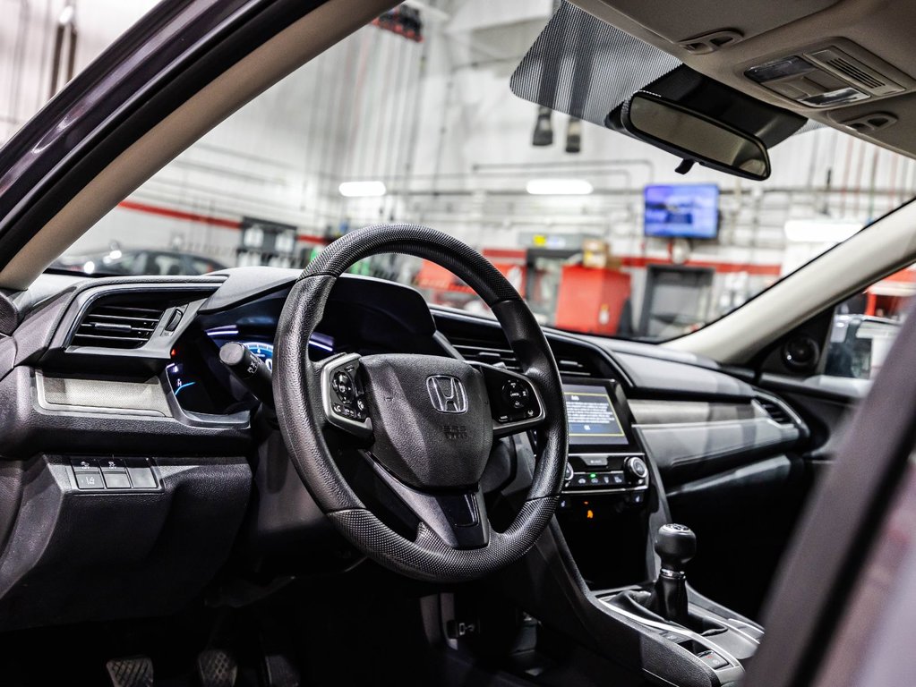 2020  Civic Sedan LX in Lachenaie, Quebec - 19 - w1024h768px