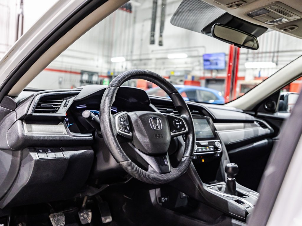 Honda Civic Sedan LX 2020 à Montréal, Québec - 19 - w1024h768px