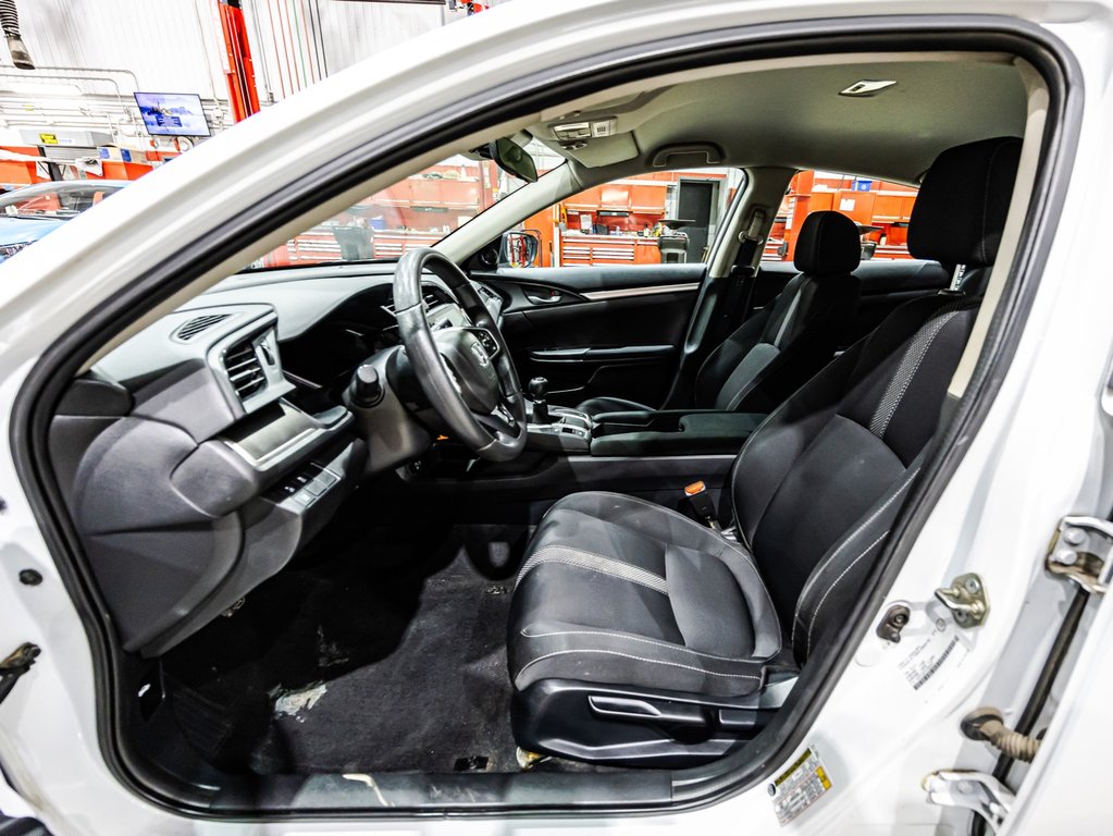 Honda Civic Sedan LX 2020 à Montréal, Québec - 18 - w1024h768px