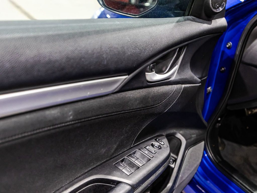 Honda Civic Sedan Sport 2020 à Montréal, Québec - 12 - w1024h768px