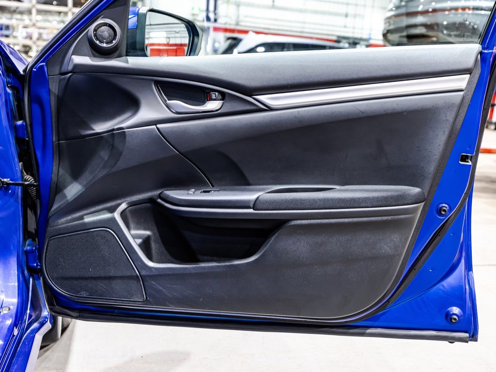 Honda Civic Sedan LX 2020 à Lachenaie, Québec - 16 - w1024h768px