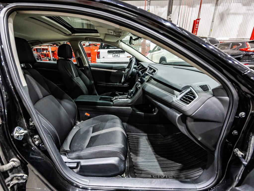 Honda Civic Sedan EX 2020 à , Québec - 18 - w1024h768px