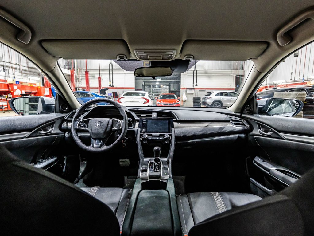Honda Civic Sedan LX 2020 à , Québec - 14 - w1024h768px