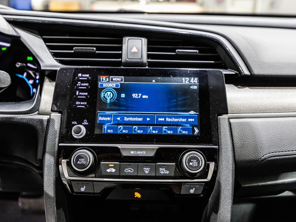 Honda Civic Sedan LX 2020 à , Québec - 23 - w1024h768px