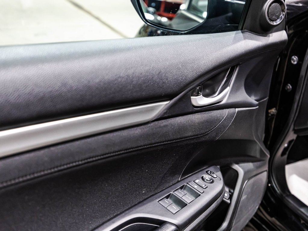Honda Civic Sedan Sport 2020 à , Québec - 12 - w1024h768px