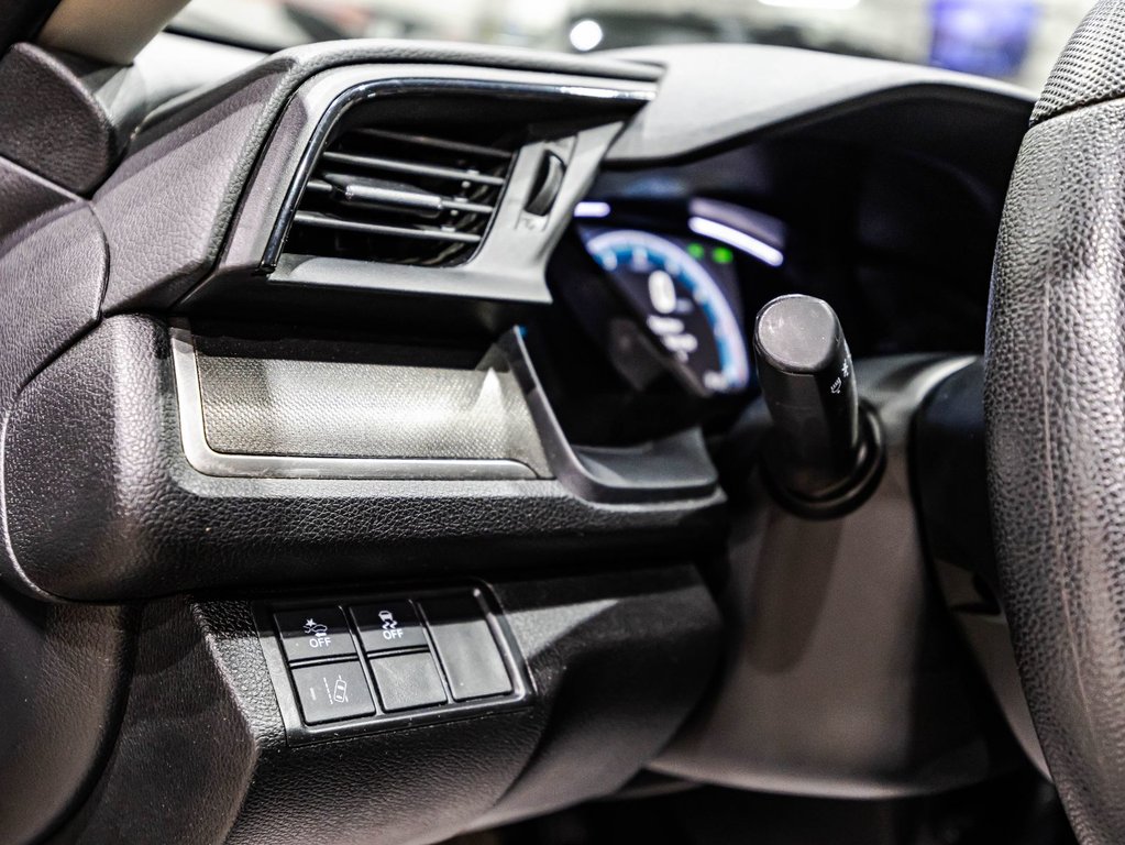 Honda Civic Sedan LX 2021 à , Québec - 20 - w1024h768px