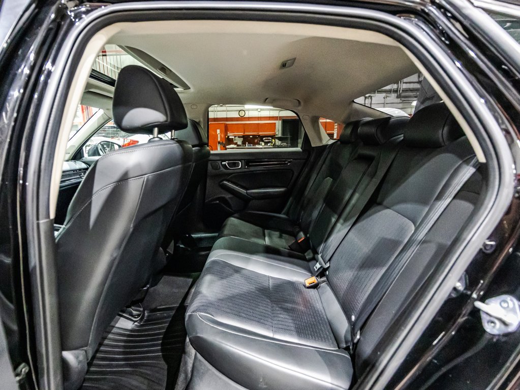 Honda Civic Sedan Touring 2022 à , Québec - 14 - w1024h768px
