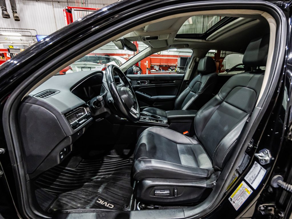 Honda Civic Sedan Touring 2022 à , Québec - 20 - w1024h768px