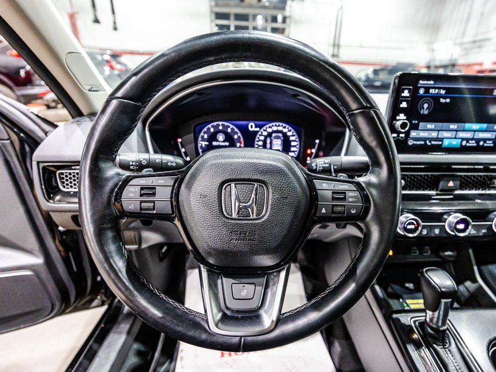 Honda Civic Sedan Touring 2022 à , Québec - 22 - w1024h768px