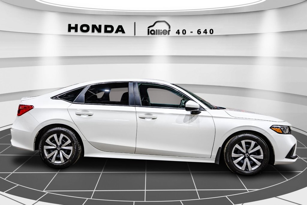 Honda Civic Sedan LX 2022 à , Québec - 8 - w1024h768px