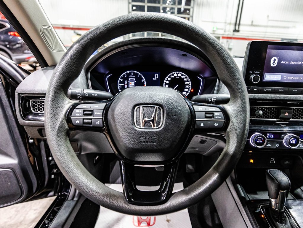 Honda Civic Sedan LX 2022 à , Québec - 21 - w1024h768px