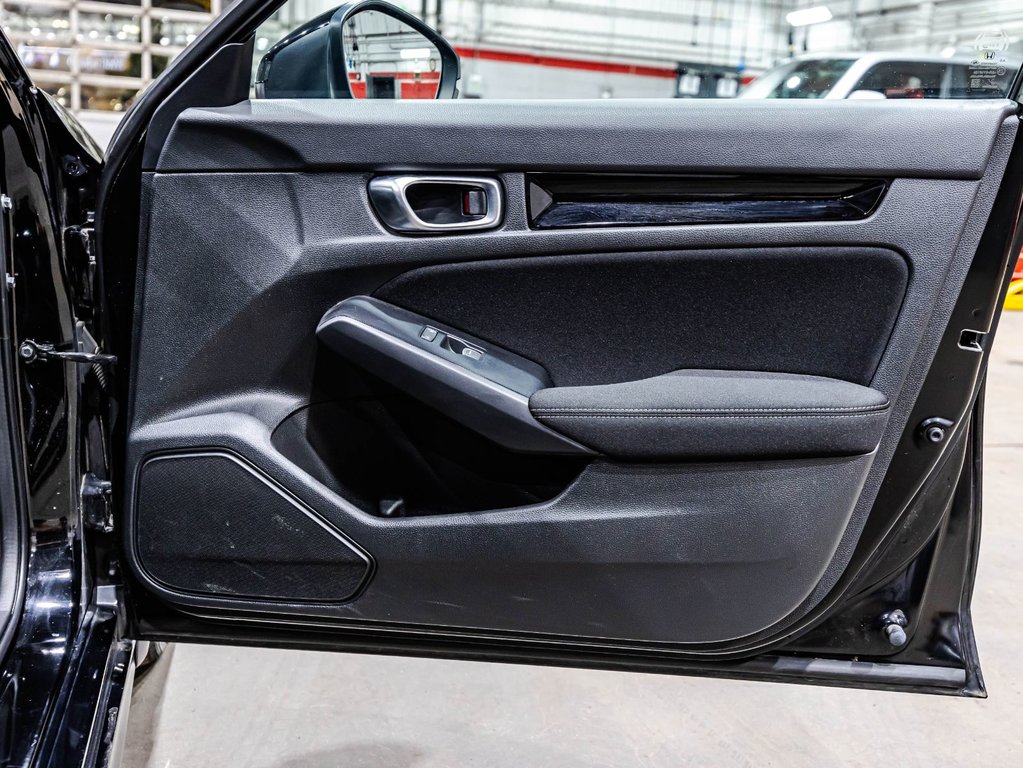 Honda Civic Sedan EX 2022 à , Québec - 16 - w1024h768px