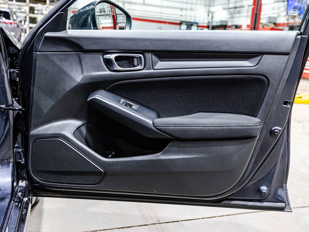 Honda Civic Sedan LX 2022 à Lachenaie, Québec - 16 - w1024h768px