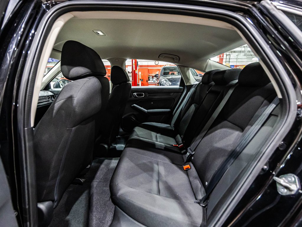 Honda Civic Sedan LX 2022 à , Québec - 13 - w1024h768px