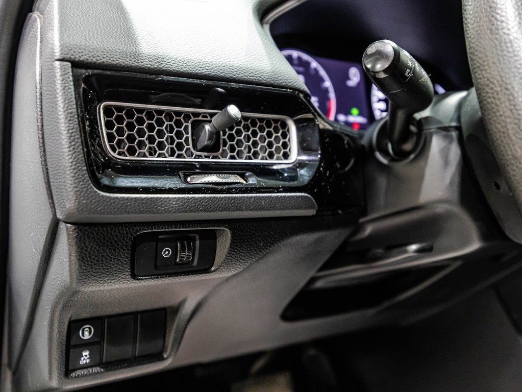 Honda Civic Sedan LX 2022 à , Québec - 20 - w1024h768px