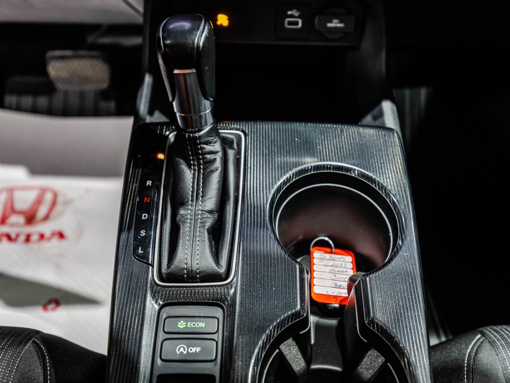 Honda Civic Sedan EX 2022 à , Québec - 25 - w1024h768px