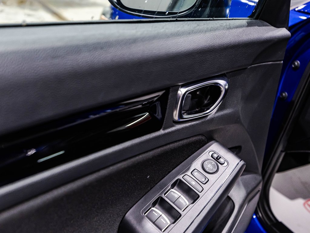 2022 Honda Civic Sedan EX in Lachenaie, Quebec - 11 - w1024h768px