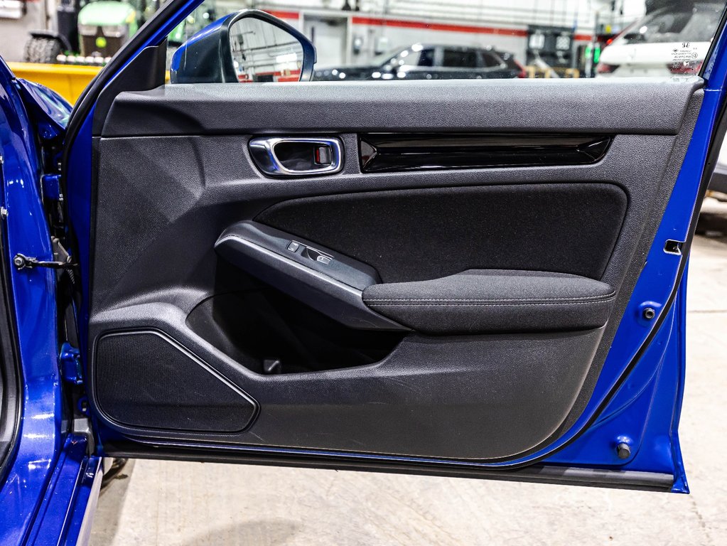 2022 Honda Civic Sedan EX in Lachenaie, Quebec - 16 - w1024h768px