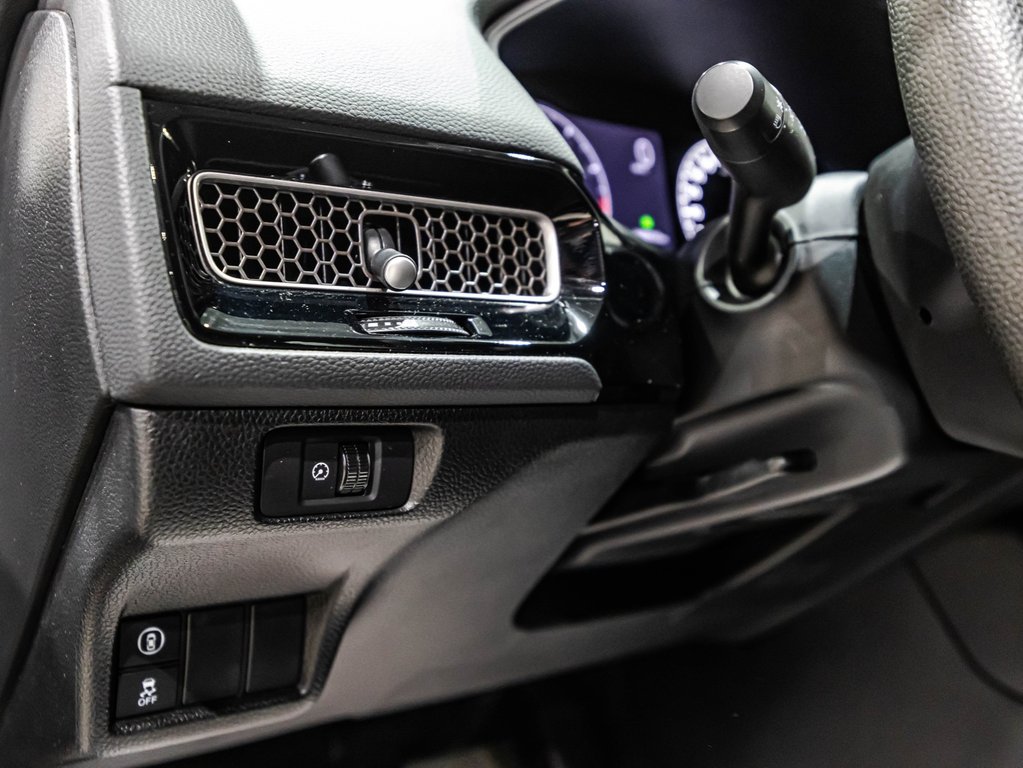 Honda Civic Sedan LX 2022 à , Québec - 20 - w1024h768px