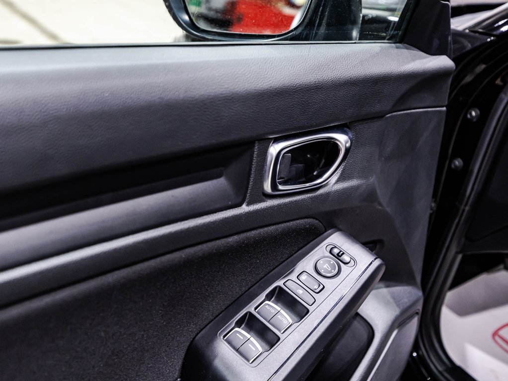 Honda Civic Sedan LX 2022 à , Québec - 11 - w1024h768px