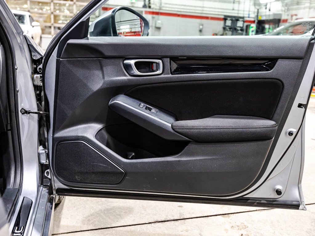 Honda Civic Sedan EX 2022 à , Québec - 16 - w1024h768px