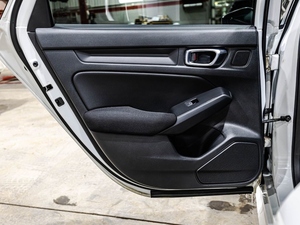 2022 Honda Civic Sedan LX in Montréal, Quebec - 12 - w1024h768px