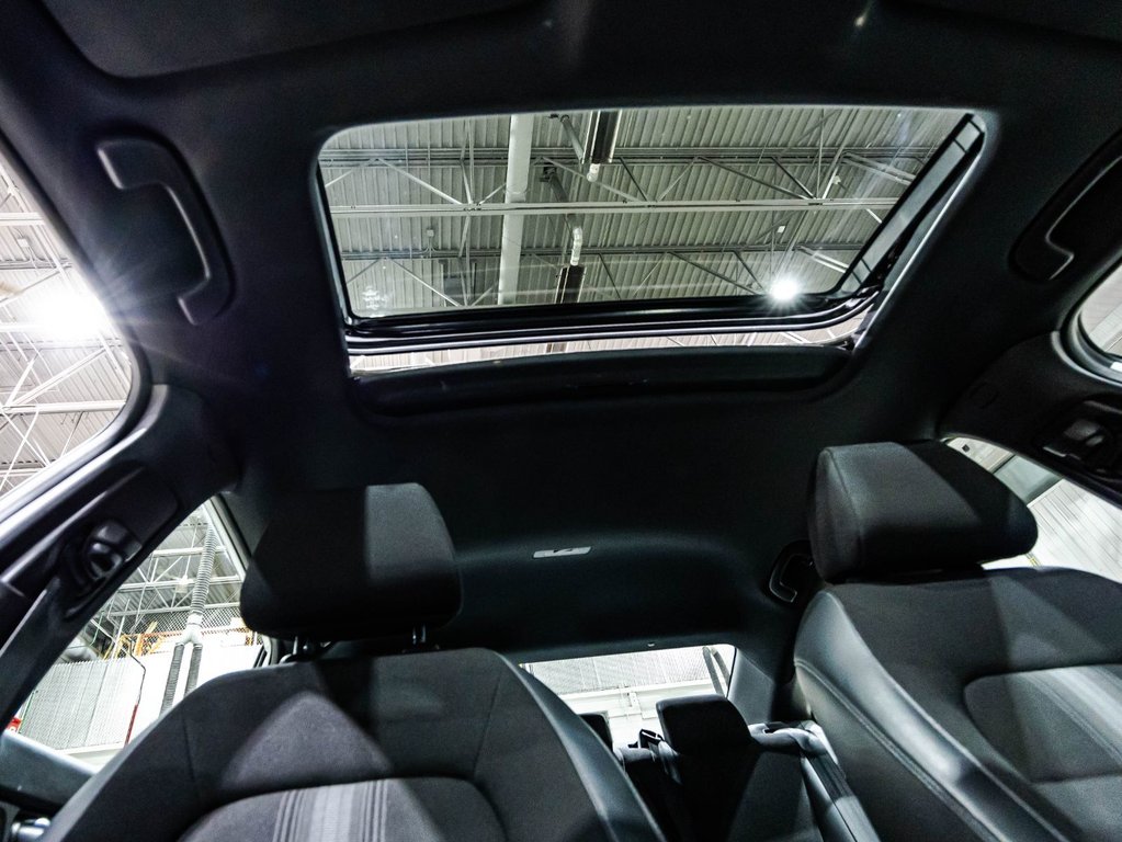 Honda Civic Sedan Sport 2022 à Montréal, Québec - 18 - w1024h768px