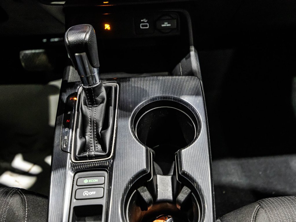 Honda Civic Sedan LX 2022 à Montréal, Québec - 24 - w1024h768px