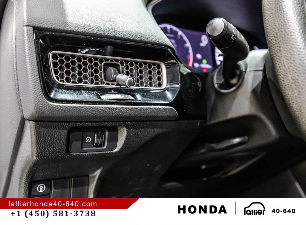 2022 Honda Civic Sedan LX in Lachenaie, Quebec - 20 - w1024h768px