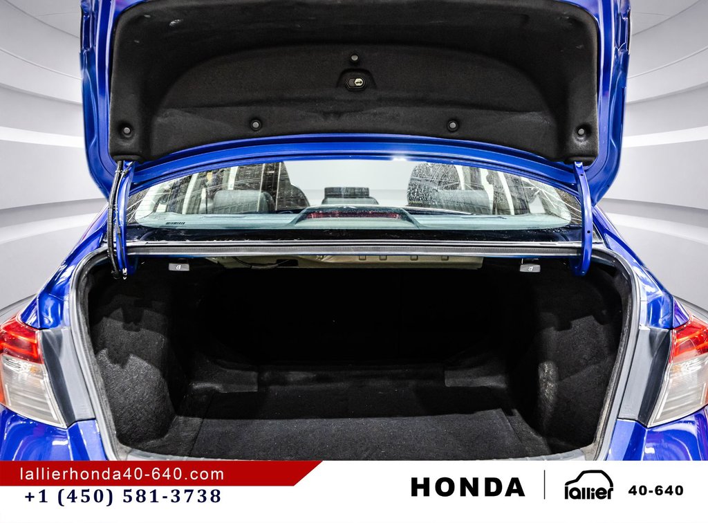 2022 Honda Civic Sedan EX in Montréal, Quebec - 15 - w1024h768px