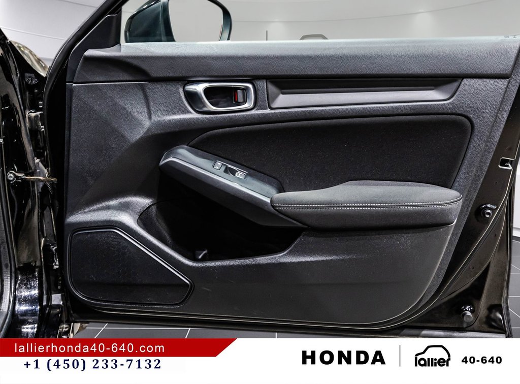 2022 Honda Civic Sedan LX in Montréal, Quebec - 16 - w1024h768px
