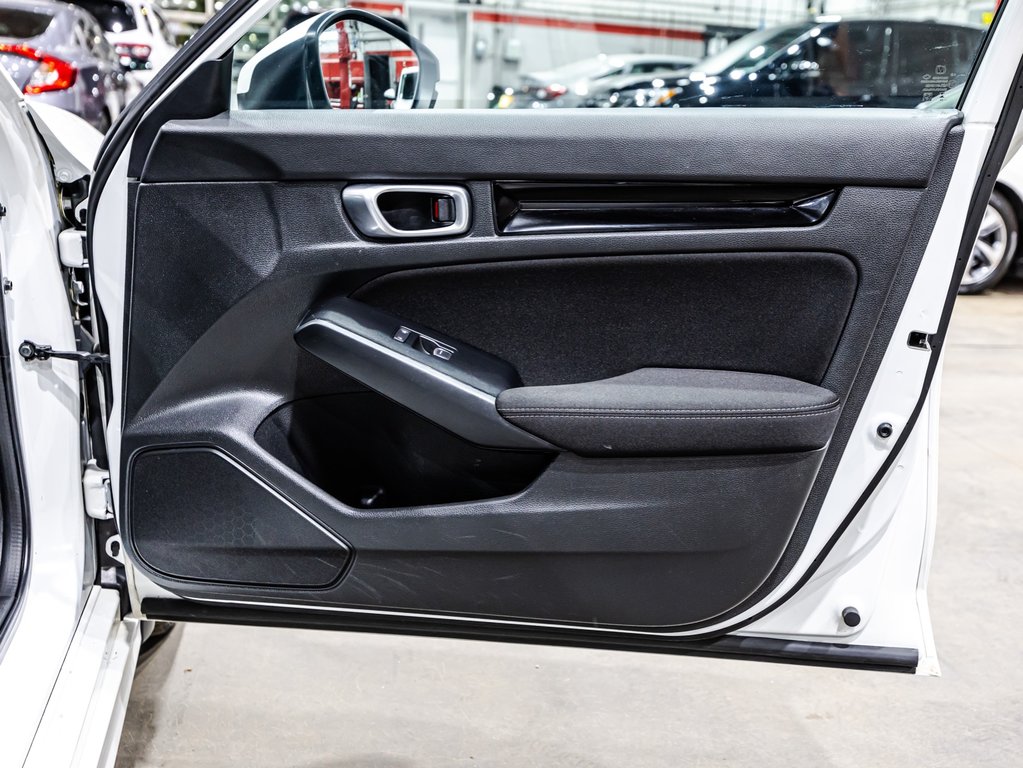 2023 Honda Civic Sedan EX in Montreal, Quebec - 16 - w1024h768px
