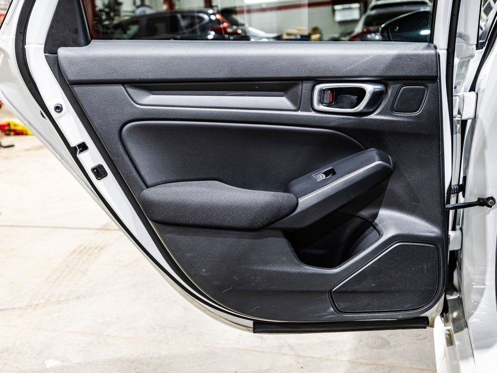 2023 Honda Civic Sedan EX in Montreal, Quebec - 12 - w1024h768px