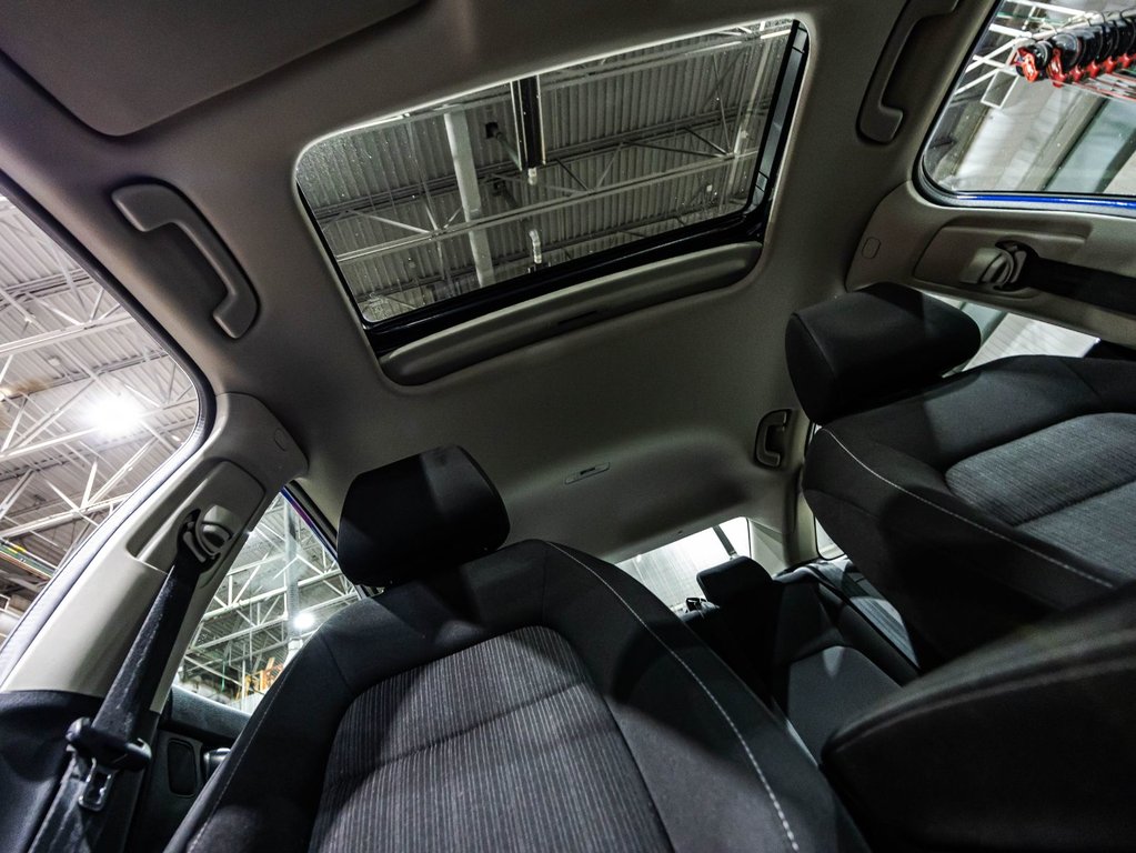 Honda Civic Sedan EX 2023 à , Québec - 18 - w1024h768px