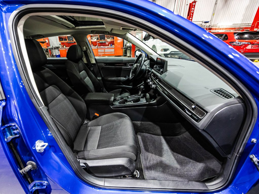 Honda Civic Sedan EX 2023 à , Québec - 17 - w1024h768px