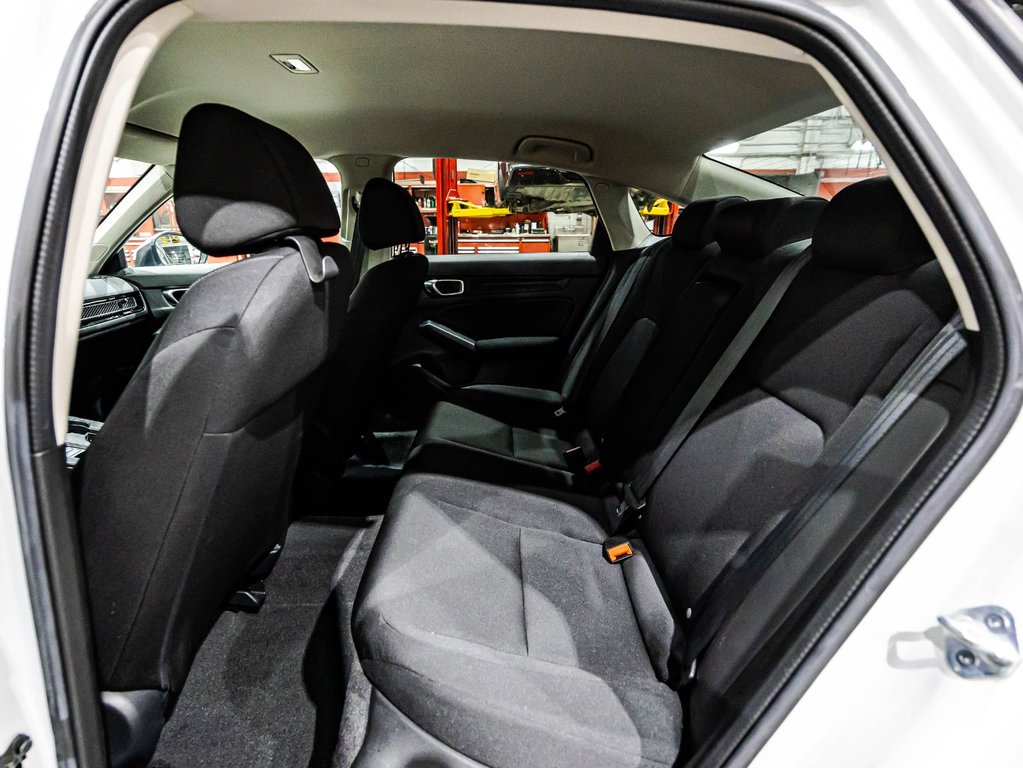 Honda Civic Sedan LX 2023 à , Québec - 13 - w1024h768px