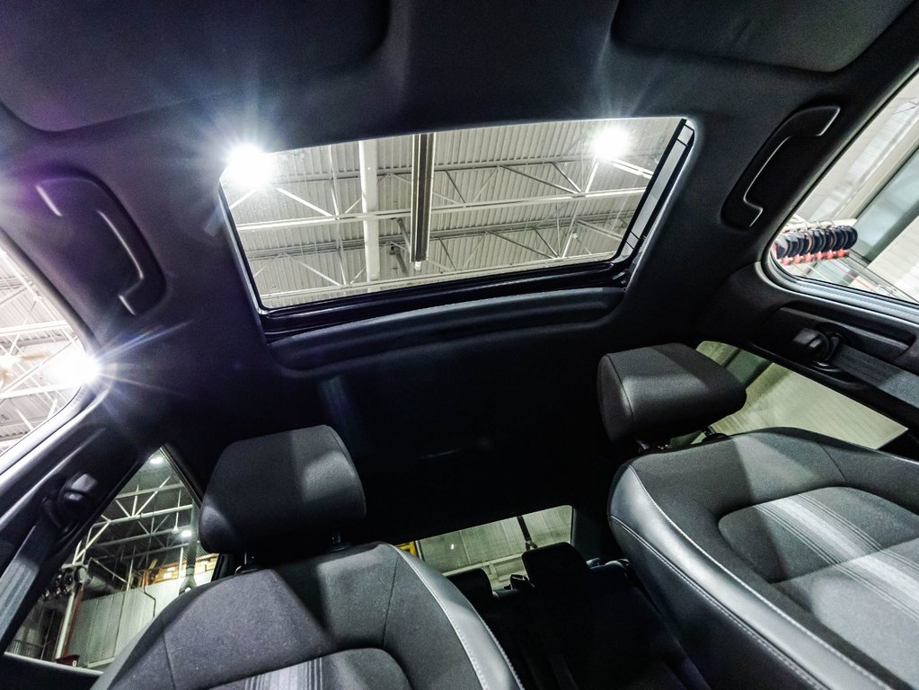 Honda Civic Sedan SPORT 2023 à Lachenaie, Québec - 18 - w1024h768px