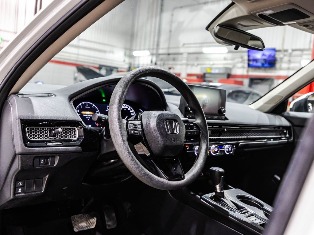 Honda Civic Sedan LX 2023 à Montréal, Québec - 19 - w1024h768px