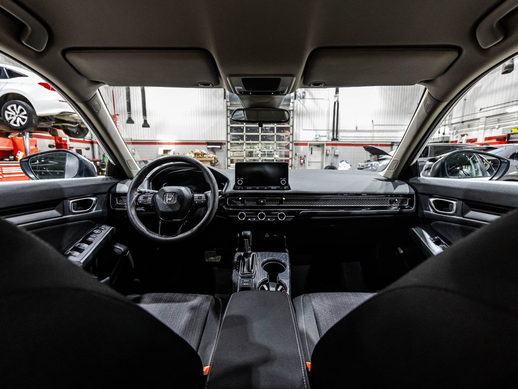 Honda Civic Sedan LX 2023 à Montréal, Québec - 14 - w1024h768px