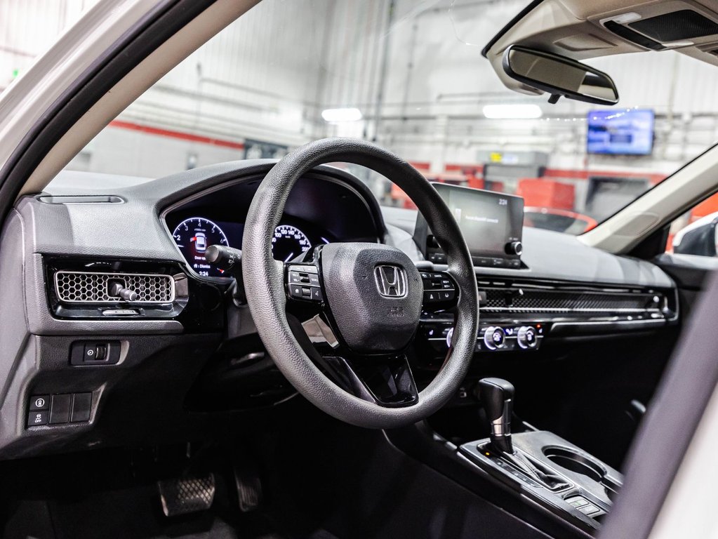 Honda Civic Sedan LX 2023 à Montréal, Québec - 19 - w1024h768px